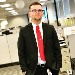 Meet your Posher, Eric